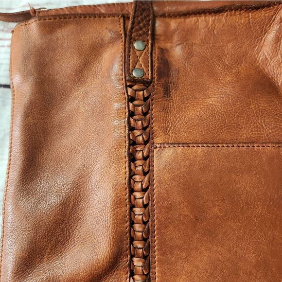 Vilenca Holland Leather Braided Detail Tote Bag NWT - Picture 3 of 7
